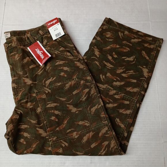 Wrangler Utility Double Knee Pants Men's Size 38x30 Micro Brush Camo Relaxed - Picture 1 of 7